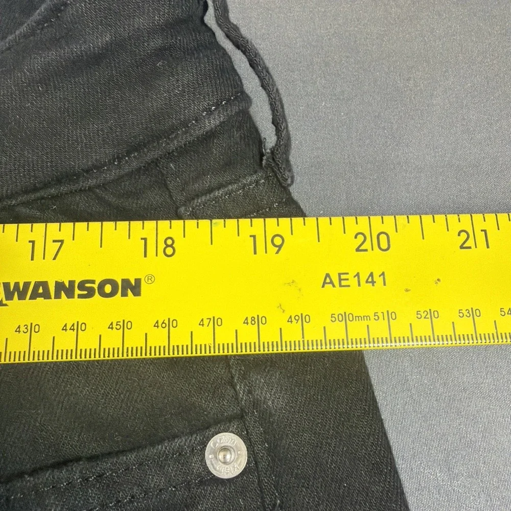 Calvin Klein Jeans Size 38x32 Slim